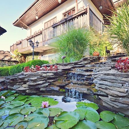 Family Hotel Fenerite Gabrovo Exterior foto