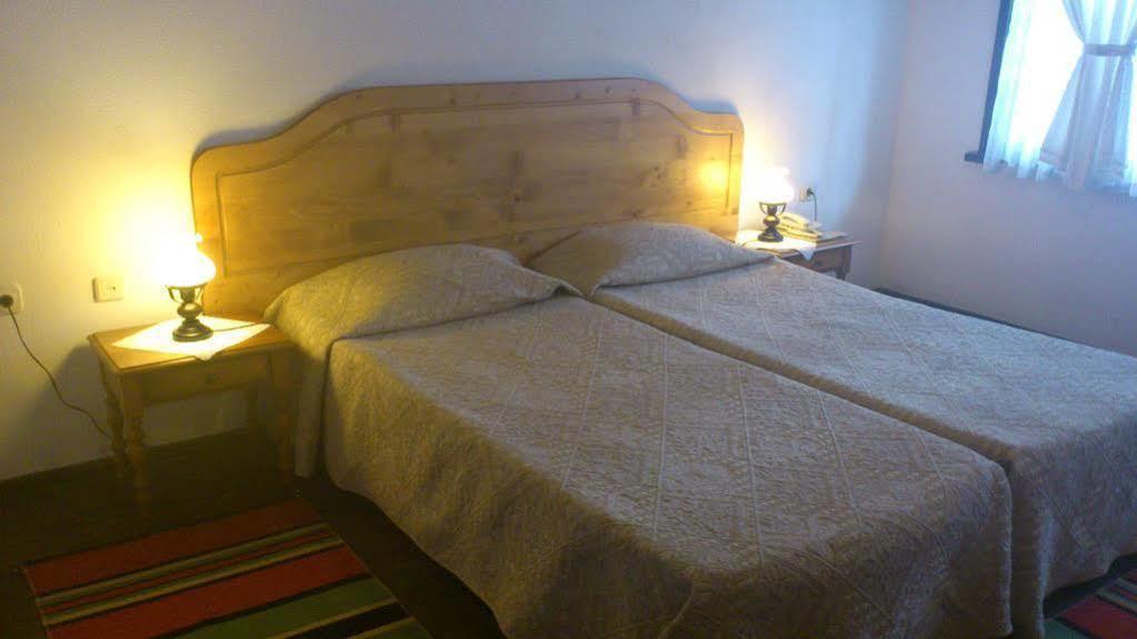Family Hotel Fenerite Gabrovo Exterior foto