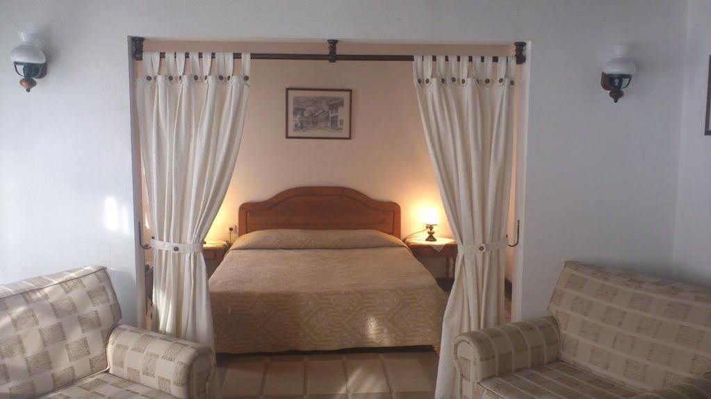 Family Hotel Fenerite Gabrovo Exterior foto